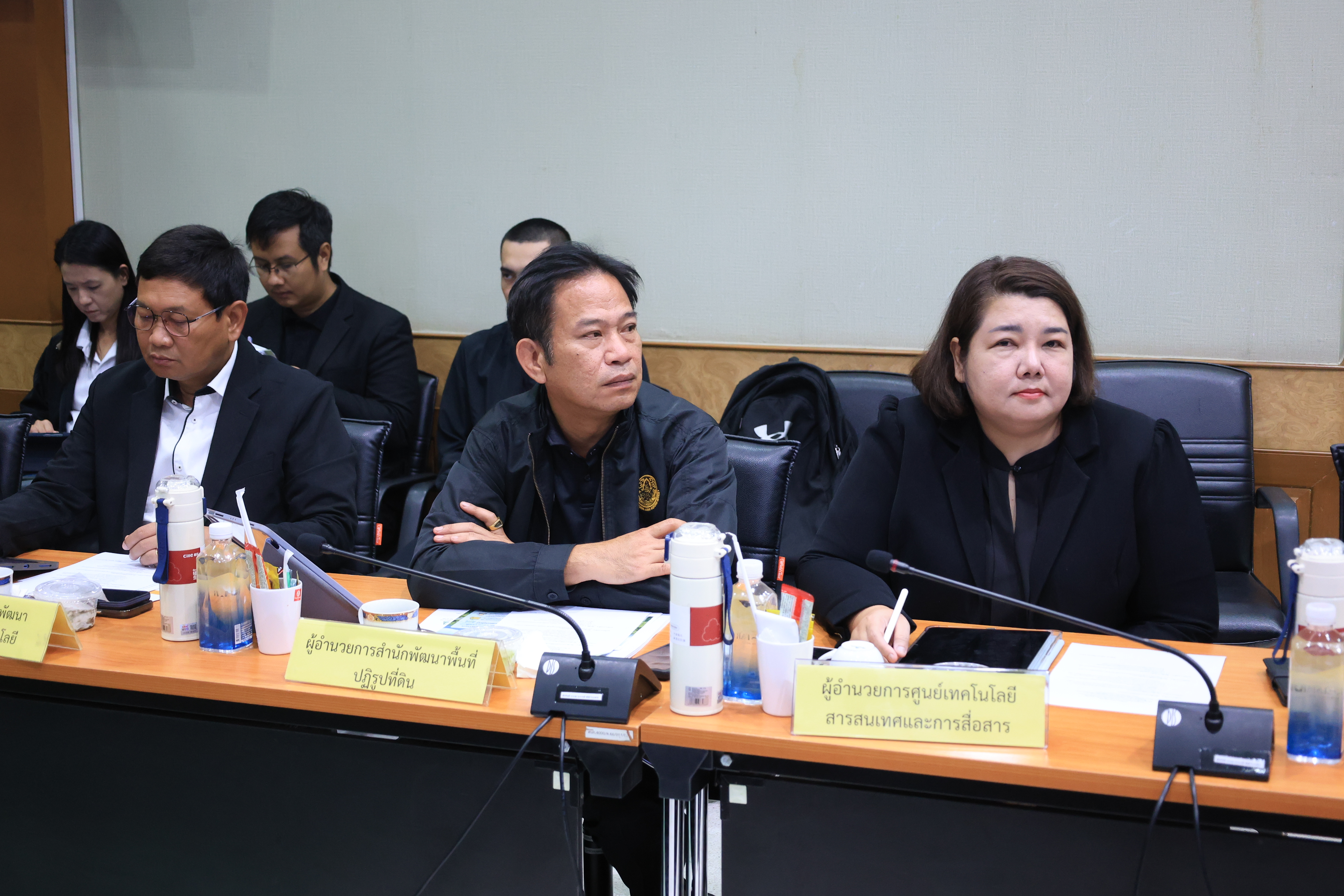 title - ส.ป.ก. ร่วมประชุมขับเคลื่อนนโยบายสำคัญของ รมว.กษ. ครั้งที่ 7/2569  “ยกระดับสิทธิโฉนดเพื่อการเกษตร ปักหมุดพืชเศรษฐกิจใหม่ 
